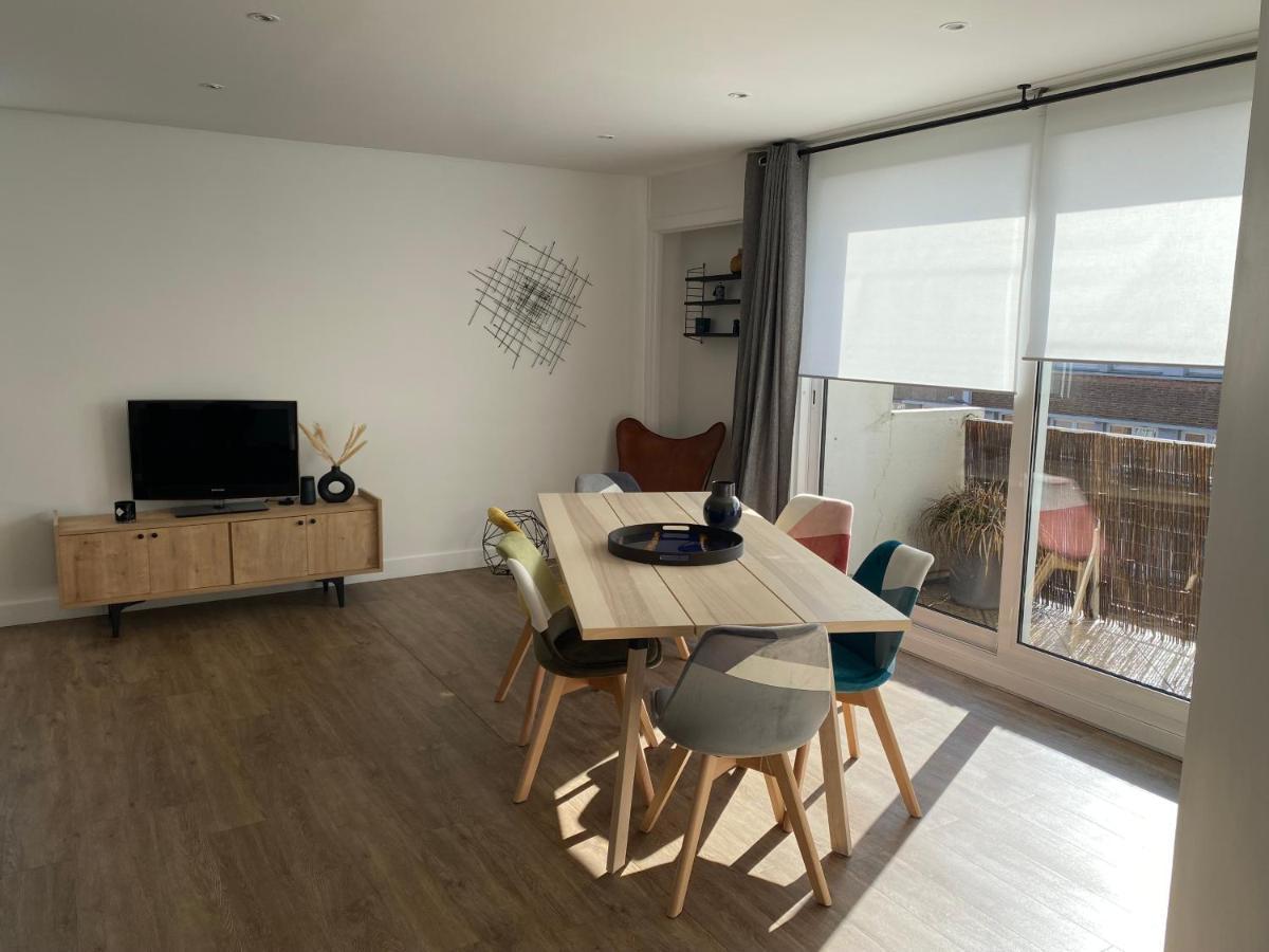 Appartement Situe En Centre Ville Super Lumineux Dunkirk Esterno foto